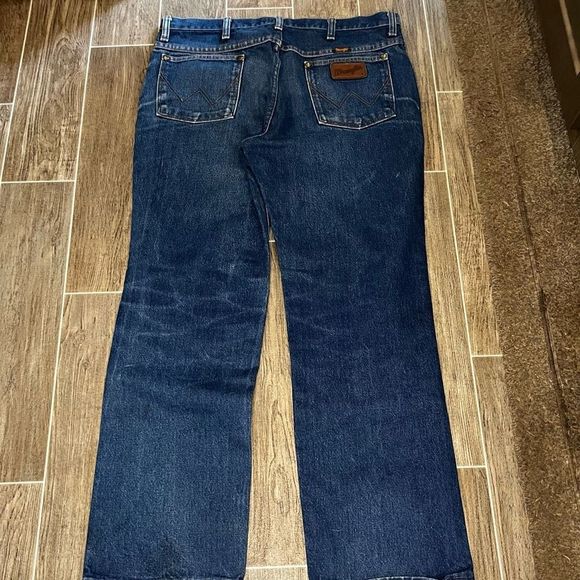 Wrangler jeans. Old style.36 slim fit. 34/30. Made Mexico dark color old school - Picture 1 of 16
